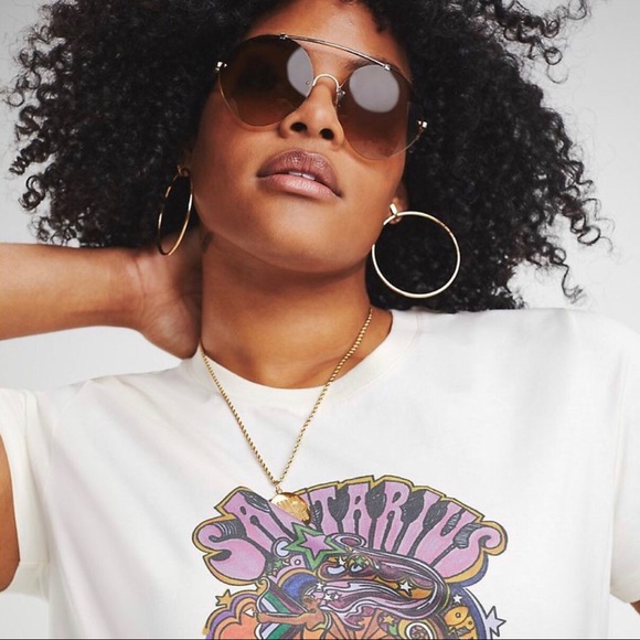 tommy hilfiger zendaya sunglasses